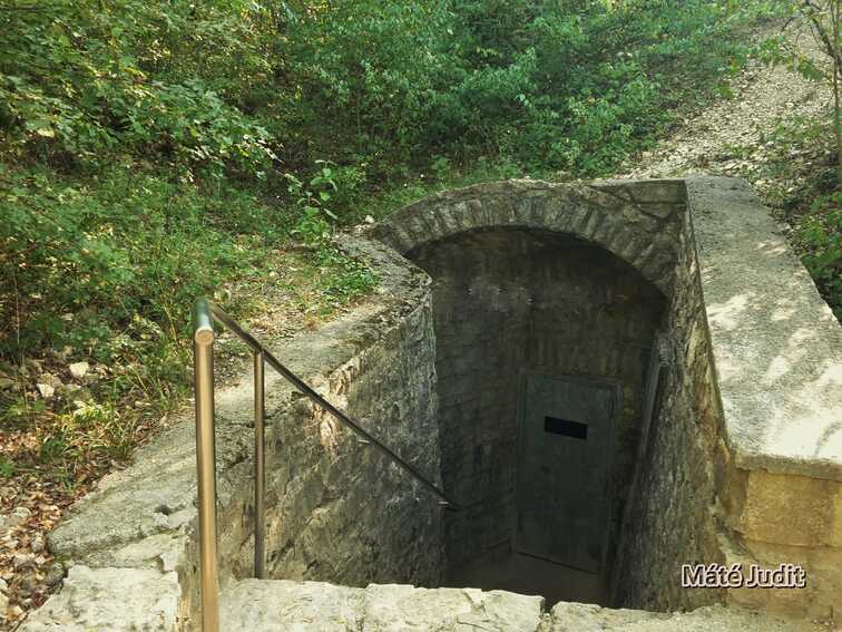 Lóczy barlang látogatóközpontja