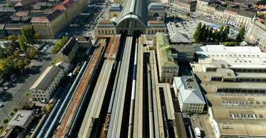 Felújítják a pályaudvarokat