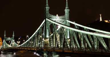 Szabadság híd 123 éve